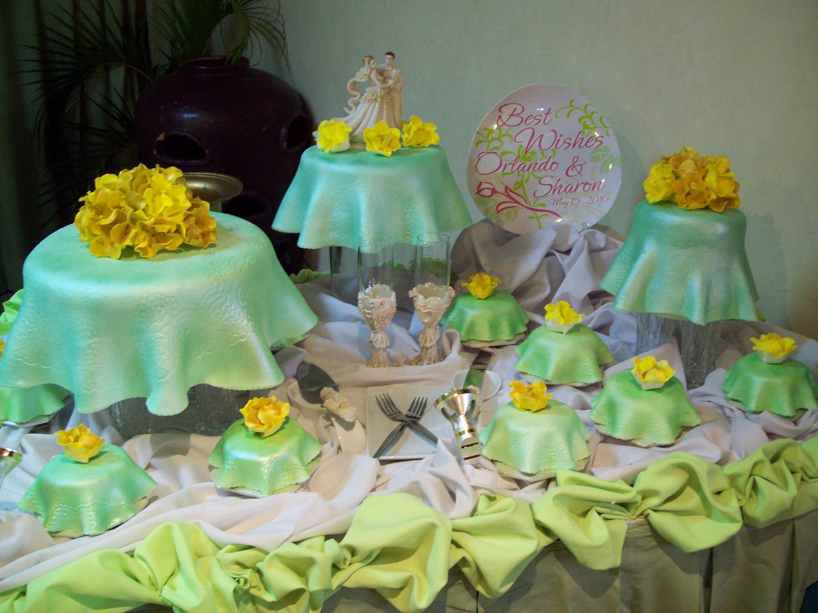 Most wedding cakes for the holiday Wedding cakes zamboanga city